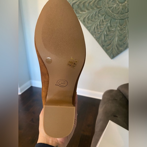 Kailey Boot - Picture 2 of 4